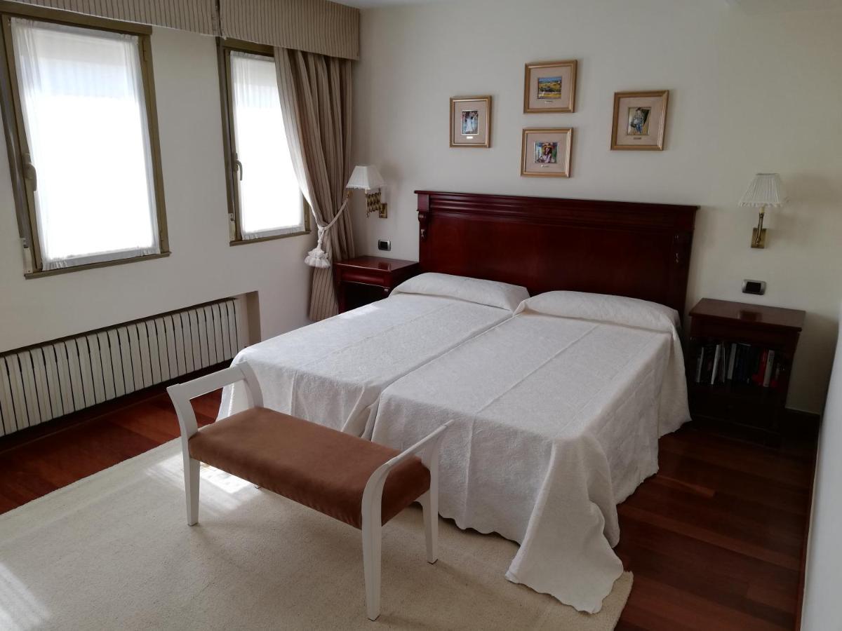 Casa Pepin Villa Sarria Ngoại thất bức ảnh